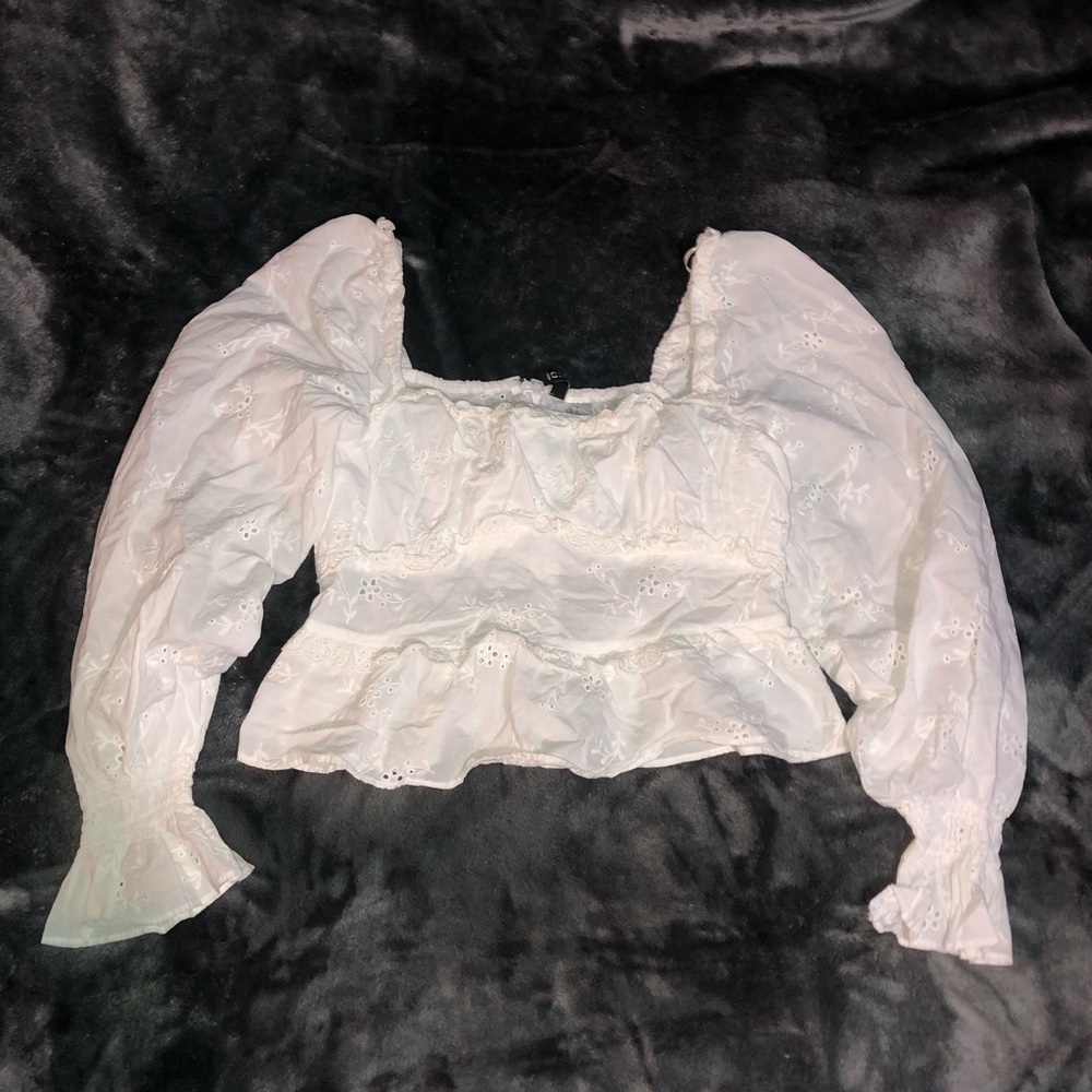 Puff sleeve blouse